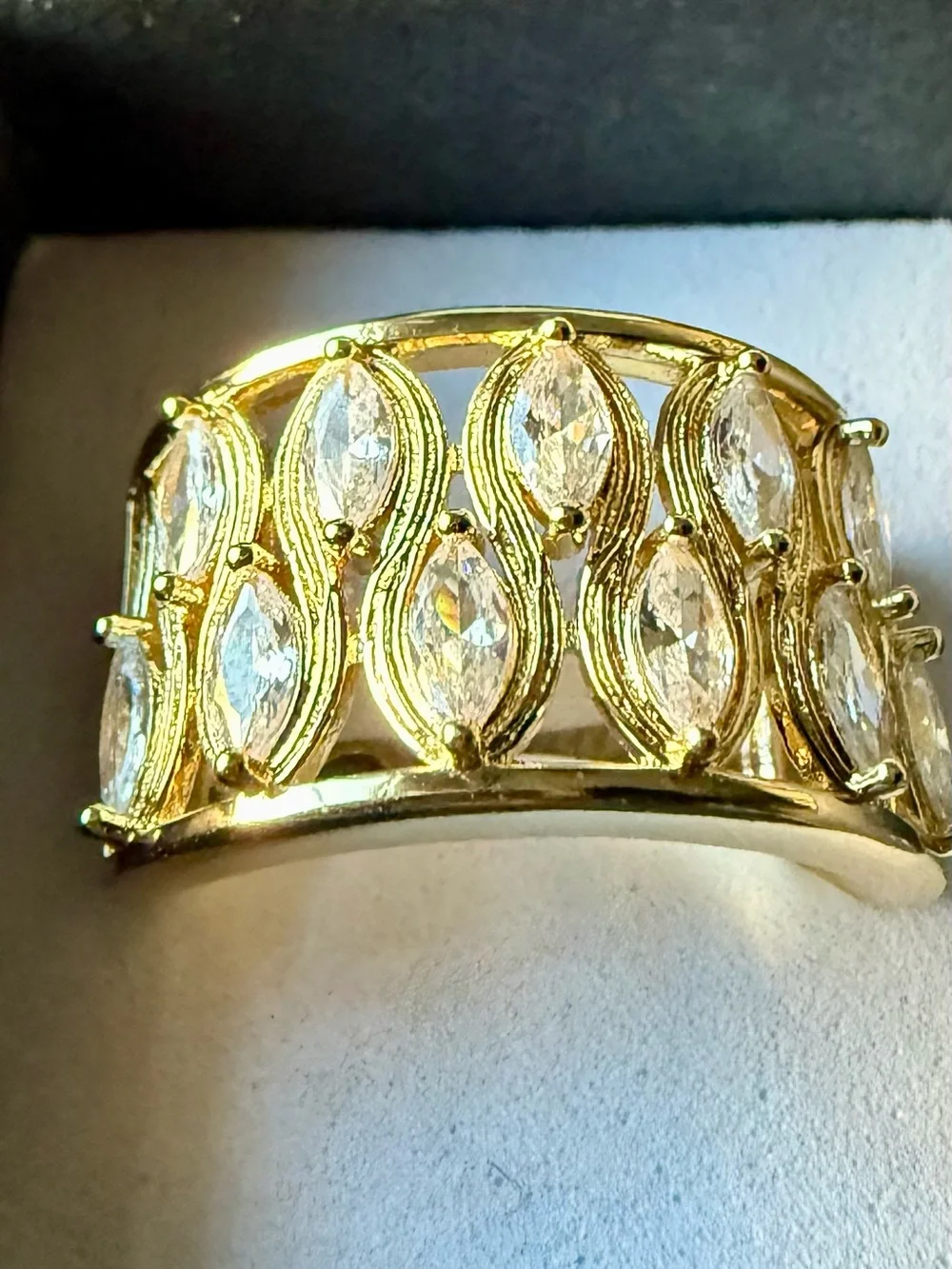 NEW!! 18k Yellow Gold Marquise Cubic Zirconia Wide Band Open Back Ring